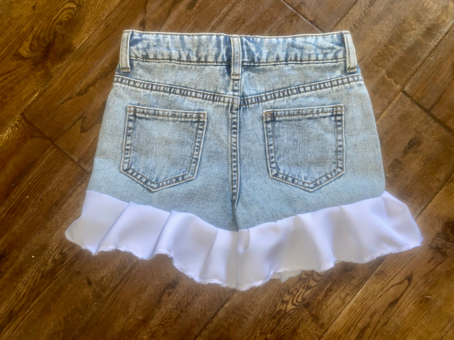 white frill denim shorts