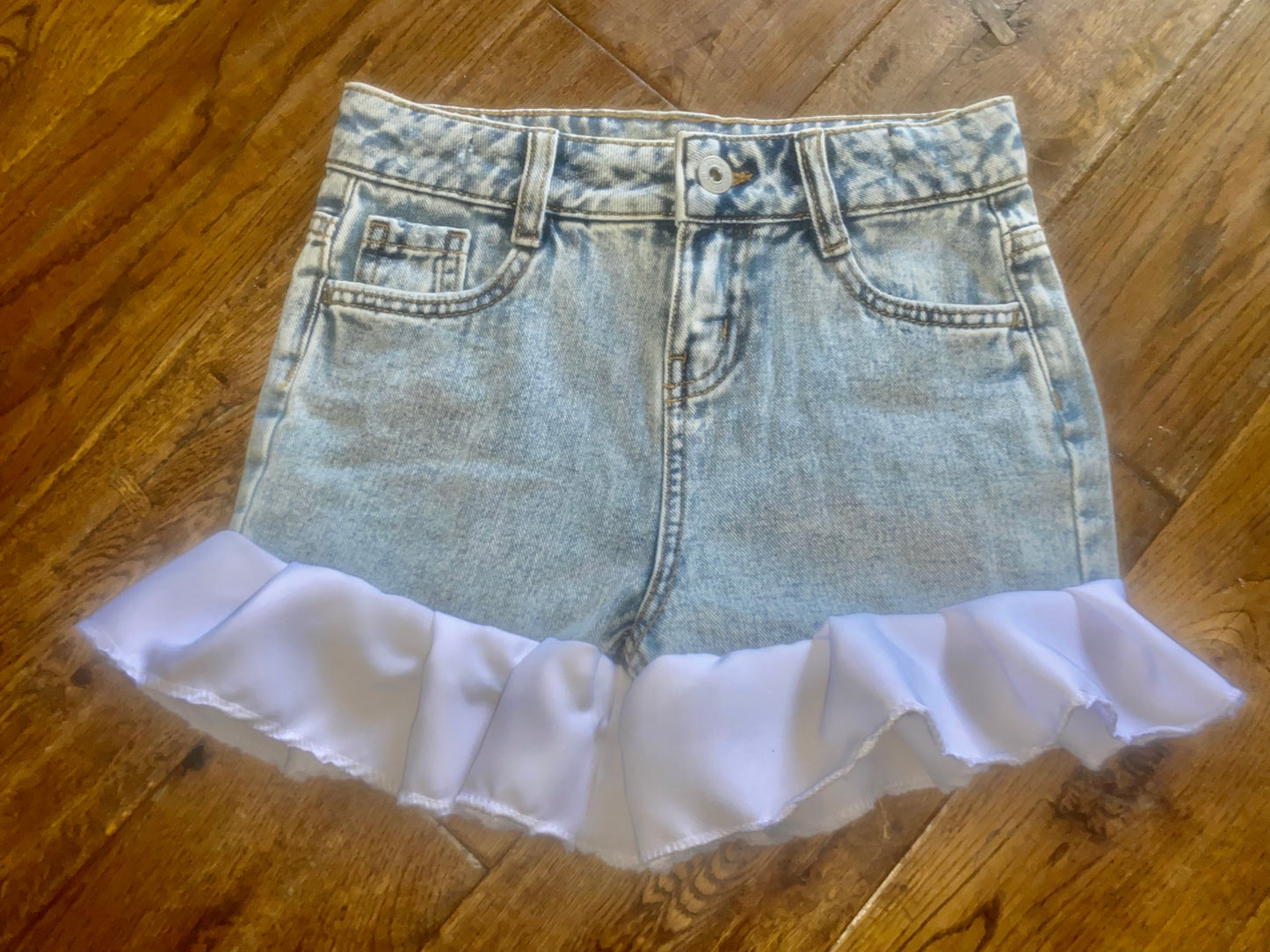 white frill denim shorts